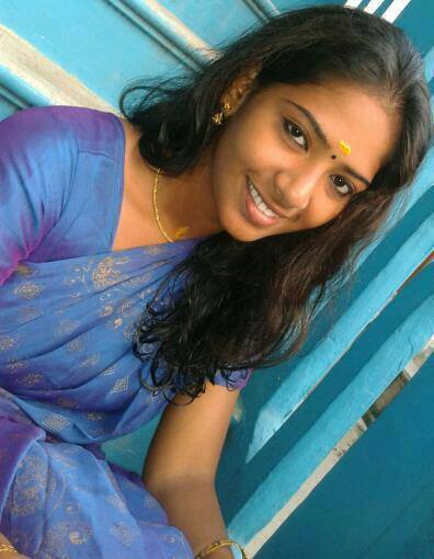 Tamil Serial Azhagi Actress Nisha